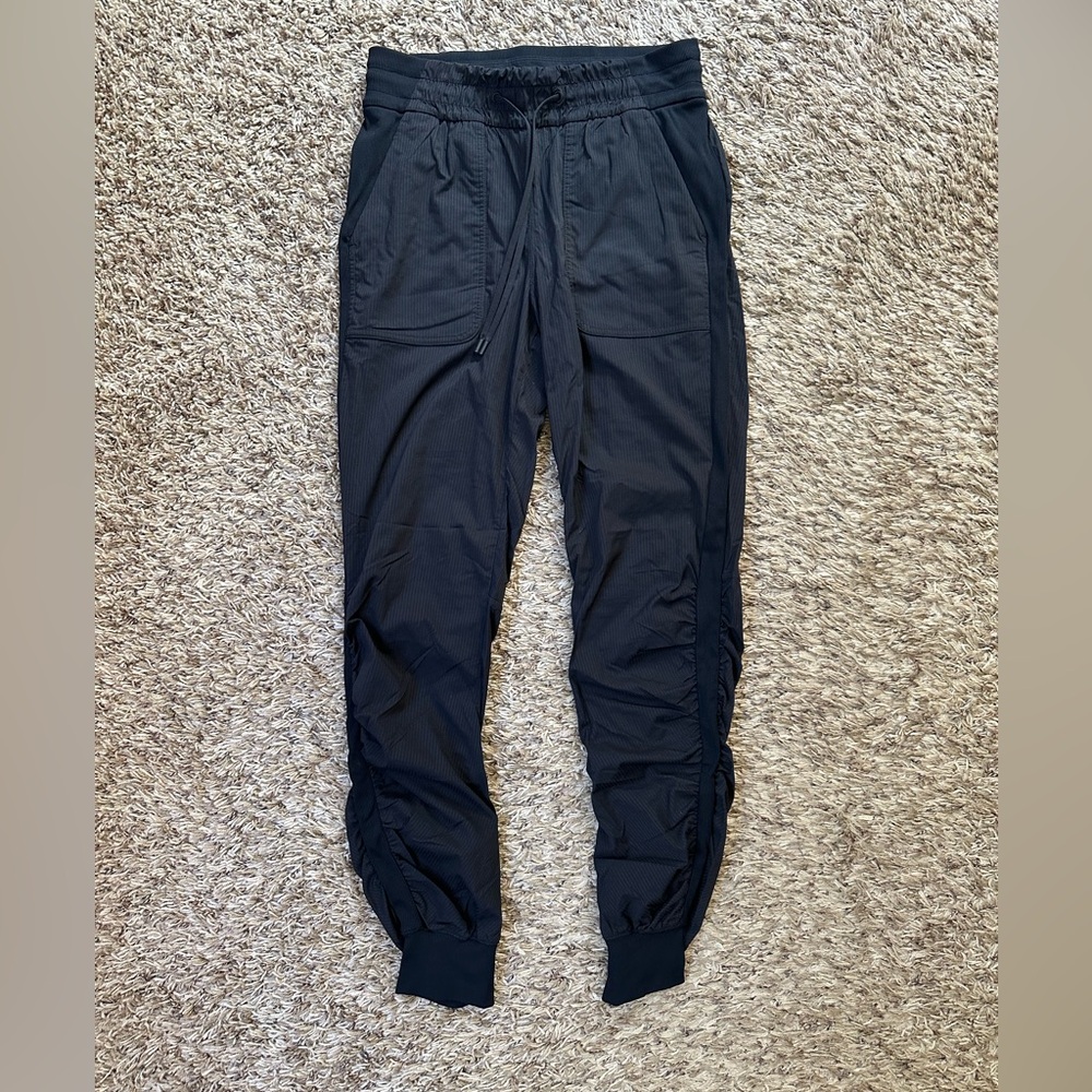 Lululemon full length high rise joggers